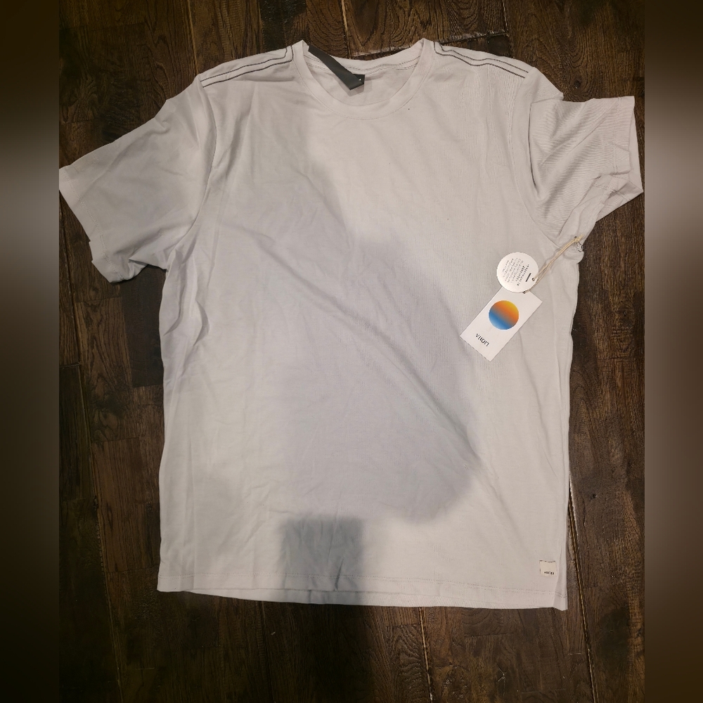 Brand New Vuori Current Tech Tee Large